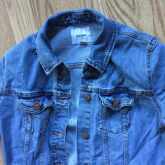 Old navy blue jean jacket - Picture 3 of 5